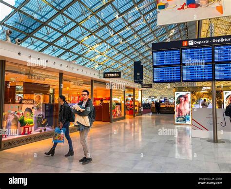 hermes departures